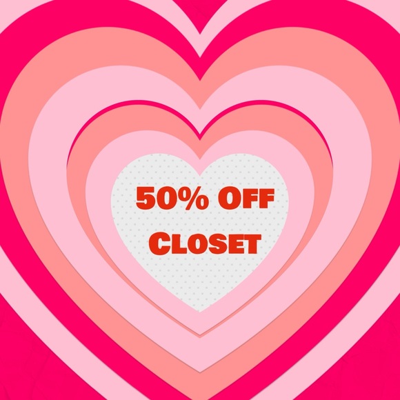 Divine Duchess LIVE 10:11am CT The Semi-Annual $5 Clear Out Sale & 50% off XS-4X - Picture 3 of 17